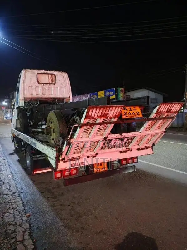 Nissan Nissan 1992 Lorry (Used)
