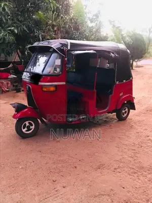 Bajaj 2 Stroke 2006 Lorry (Used)