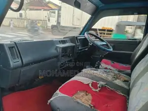 Isuzu NKR55E 1989 Lorry (Used)