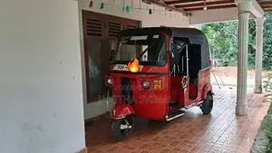Bajaj RE 2011 Three Wheel (Used)
