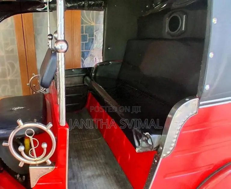 Bajaj RE 2011 Three Wheel (Used)
