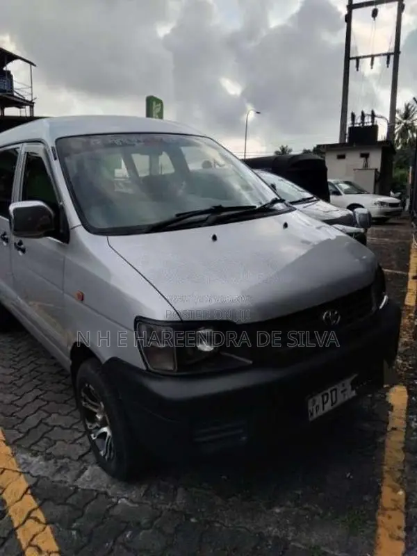 Toyota NOAH KR42 2007 Van (Used)