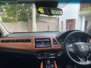 Honda Vezel 2016 SUV (Used)