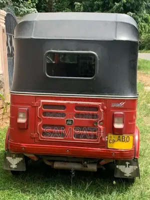 Bajaj Re 2016 Three Wheel Unregistered (Recondition)