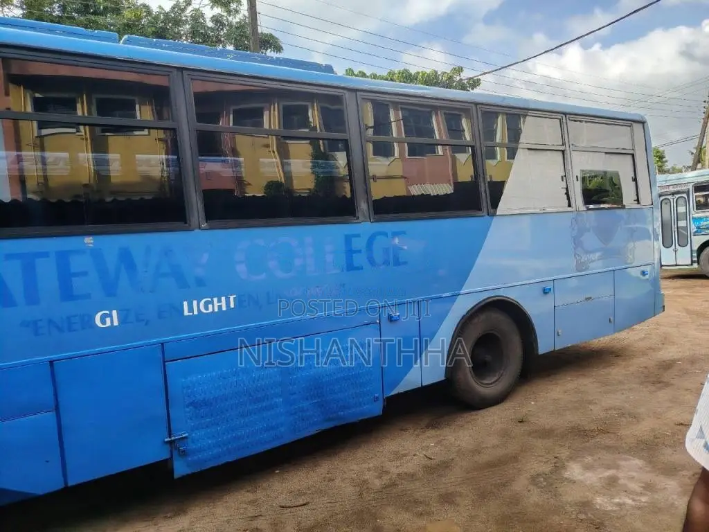 Tata Starbus AC 2016 Bus (Used)