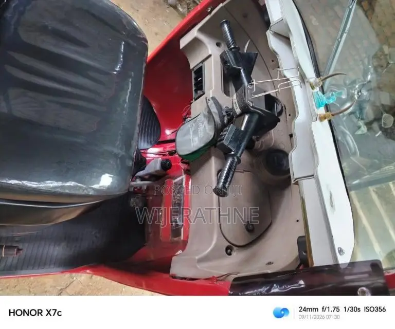 Bajaj RE 2015 Three Wheel (Used)