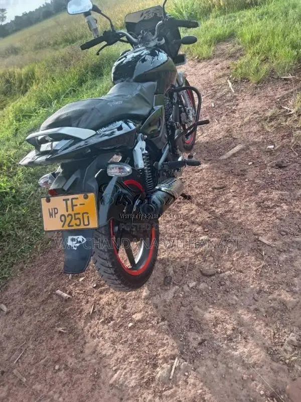 Bajaj Pulsar 2006 Motorbike (Used)
