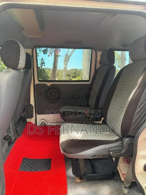 Micro Mpv 2015 Van (Used)