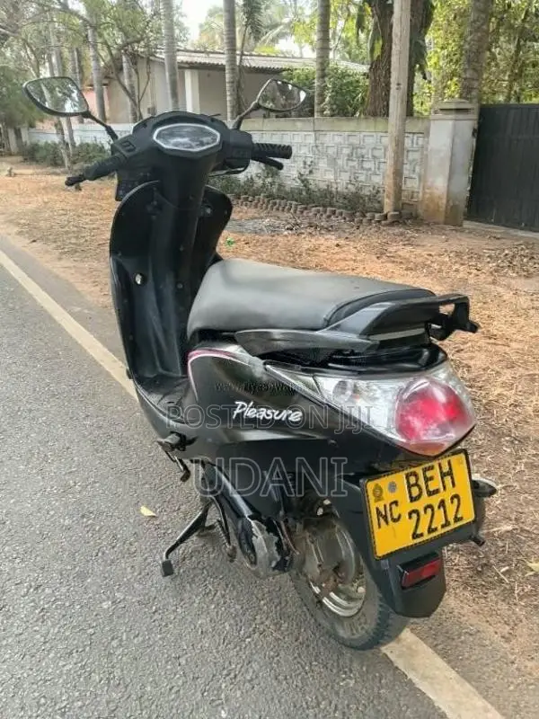 Hero Pleasure 2016 Motorbike (Used)