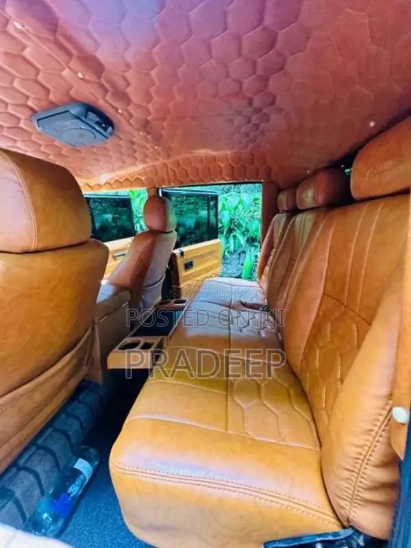 Land-Rover Defender 1980 SUV (Used)