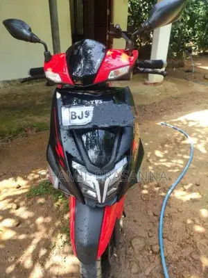 TVS Ntorq 2025 Motorbike (Used)