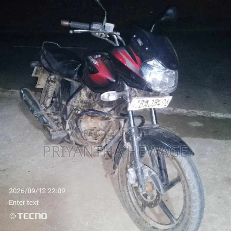 Bajaj Discover 2015 Motorbike (Used)