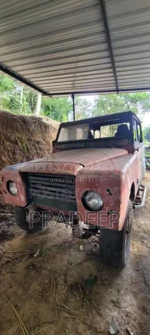Land-Rover Defender 1974 SUV (Used)
