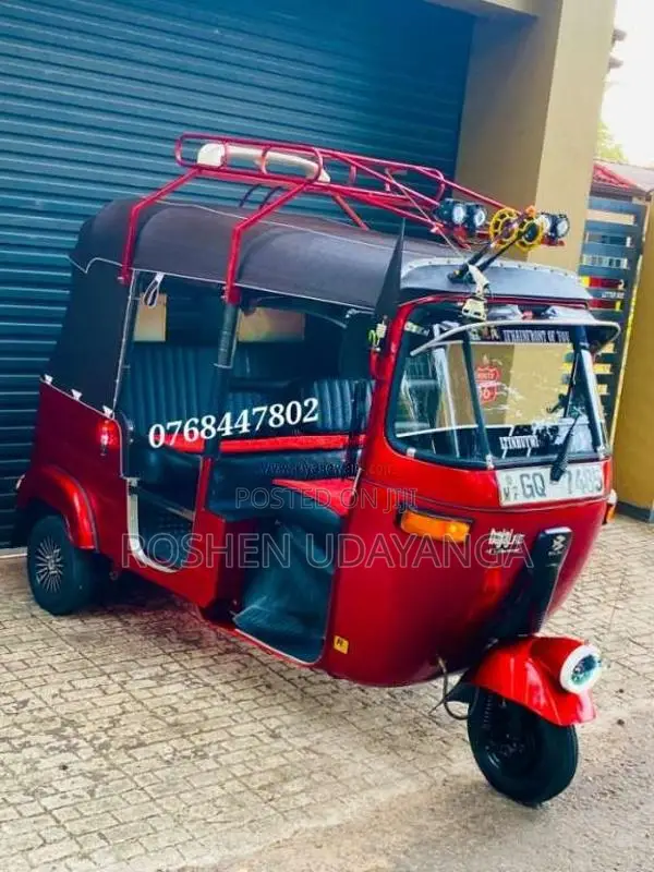 Bajaj 2 Stroke 2002 Three Wheel (Used)