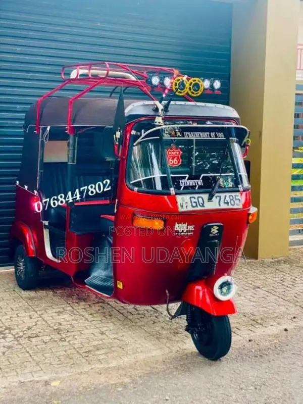 Bajaj 2 Stroke 2002 Three Wheel (Used)