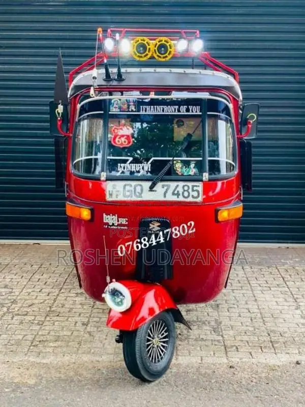 Bajaj 2 Stroke 2002 Three Wheel (Used)