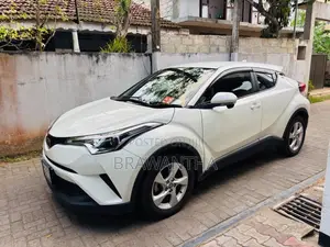 Toyota CHR 2017 SUV (Used)