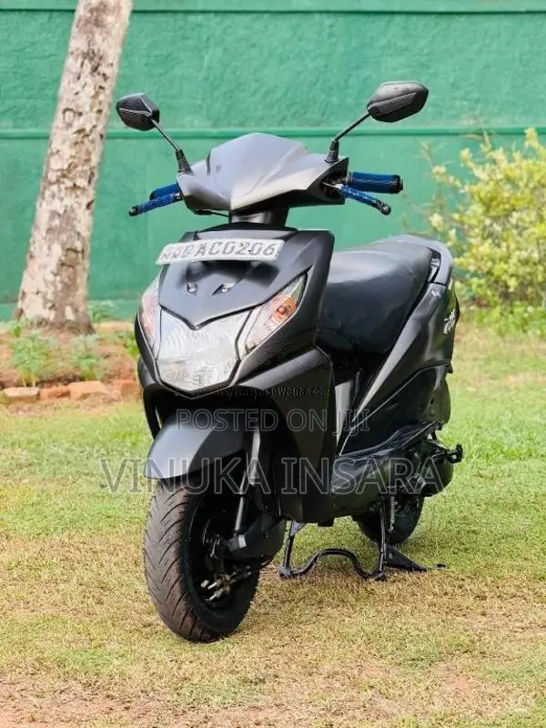 Honda Dio 2013 Motorbike (Used)