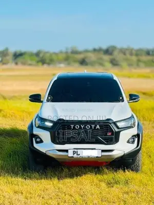 Toyota Hilux GR Sports 2024 Pickup (Used)