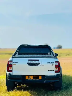 Toyota Hilux GR Sports 2024 Pickup (Used)