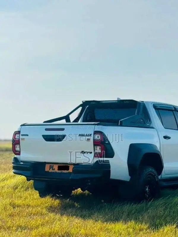 Toyota Hilux GR Sports 2024 Pickup (Used)