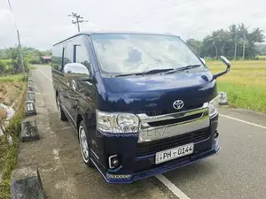 Toyota KDH Super GL 2011 Van (Used)