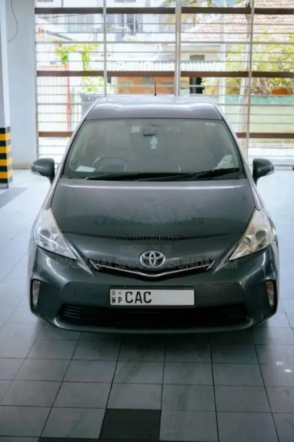 Toyota Prius Alpha 2013 Car (Used)