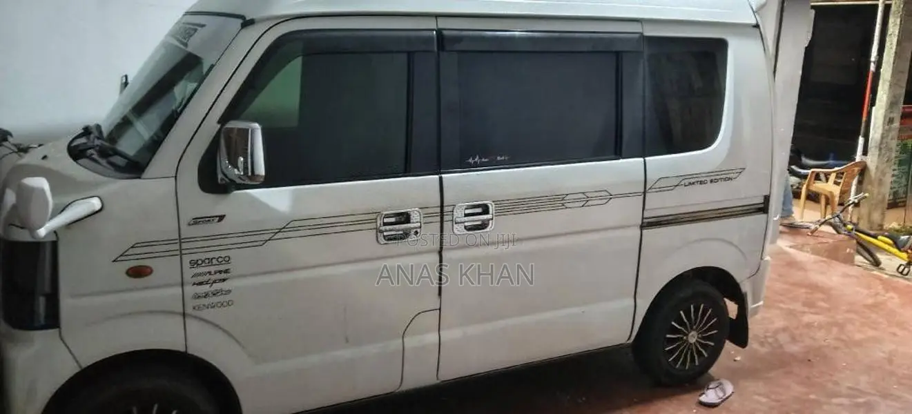 Suzuki Every 2015 Van (Used)