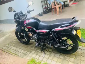 Bajaj Discover 2010 Motorbike (Used)