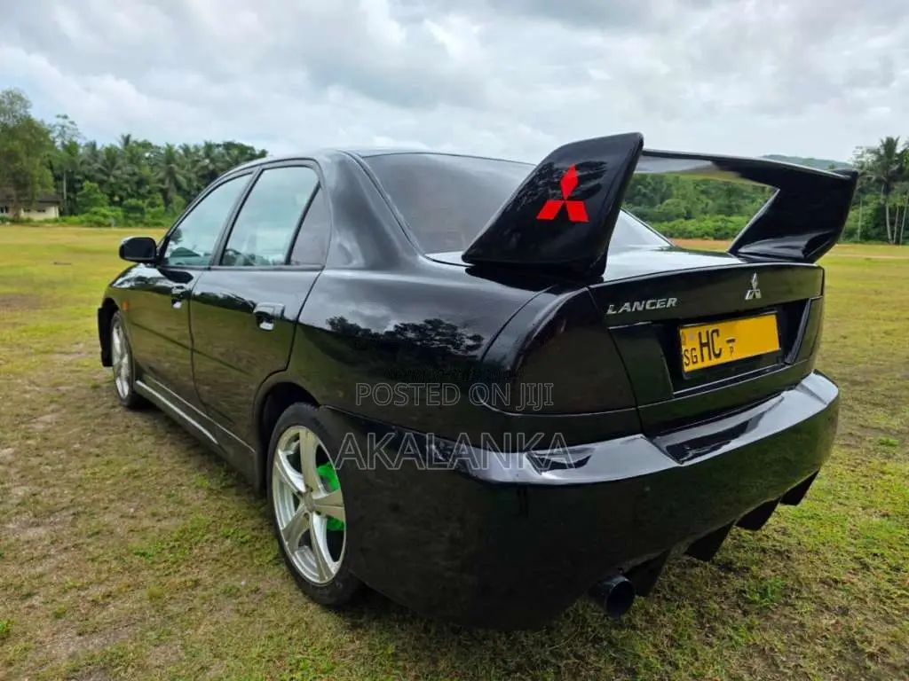 Mitsubishi Lancer CK2 2002 Car (Used)