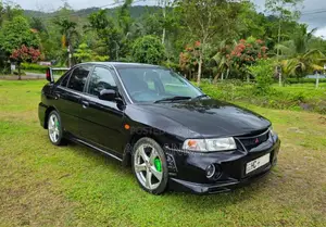Mitsubishi Lancer CK2 2002 Car (Used)