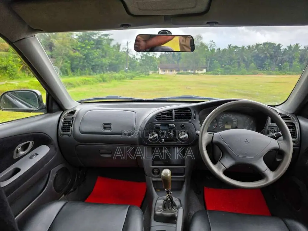 Mitsubishi Lancer CK2 2002 Car (Used)