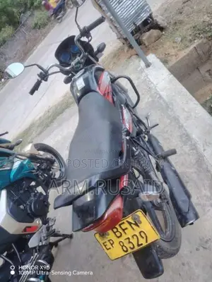 Hero CD Deluxe 2018 Motorbike (Used)