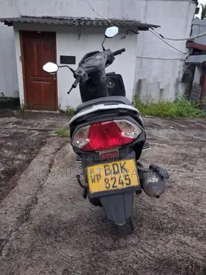 Honda Dio 2016 Motorbike (Used)