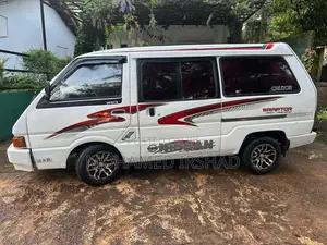 Nissan VanetteT LARGO 1989 Van (Used)