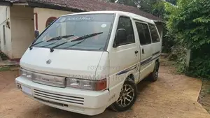 Nissan VanetteT LARGO 1989 Van (Used)