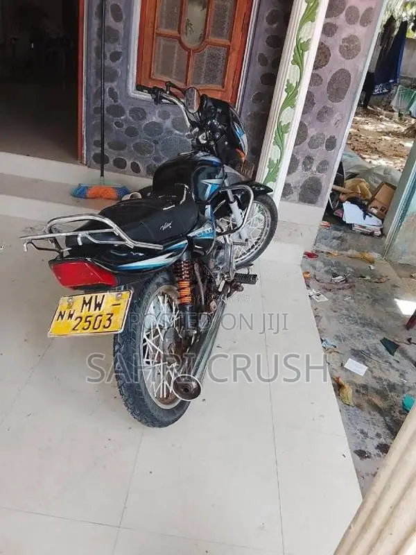 Bajaj CT-100 2006 Motorbike (Used)