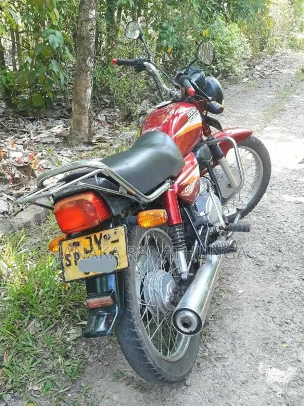 Hero-Honda Cd Dawn 2005 Motorbike (Used)