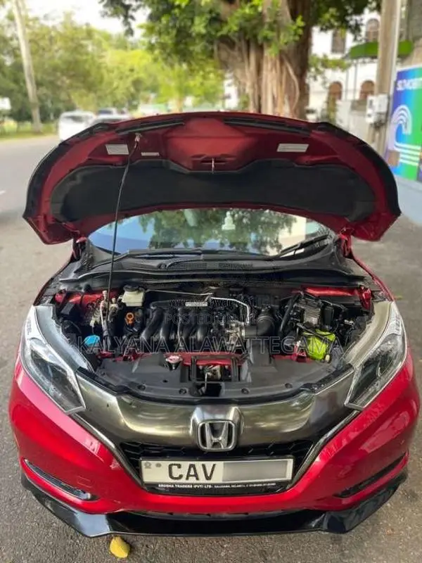 Honda Vezel RS 2017 SUV (Used)