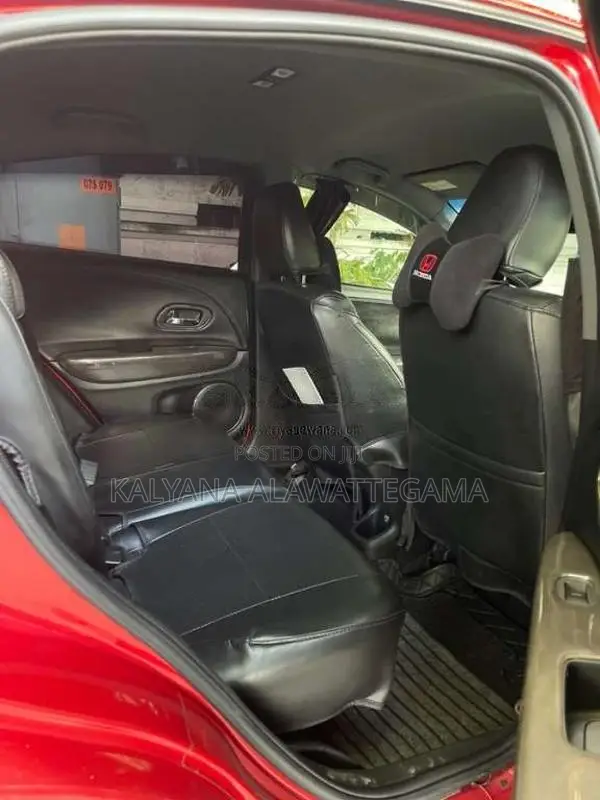 Honda Vezel RS 2017 SUV (Used)