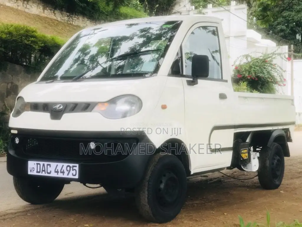 Mahindra Mdura 2015 Lorry (Used)
