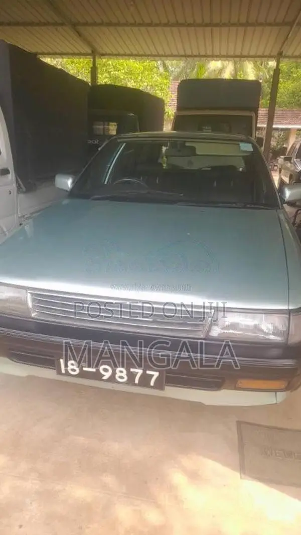 Toyota Corona 1990 Car (Used)