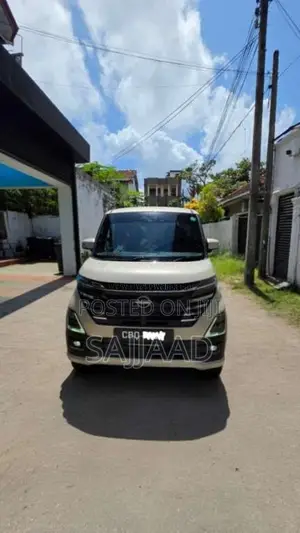 Nissan Roox 2023 Car (Used)