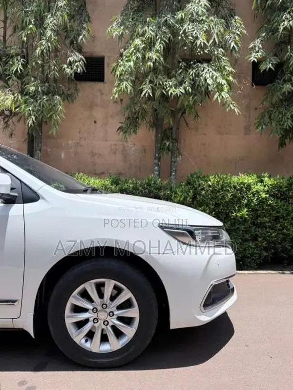 Toyota Premio 2017 Car (Used)