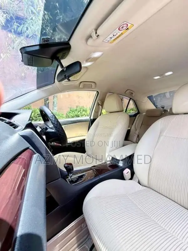 Toyota Premio 2017 Car (Used)