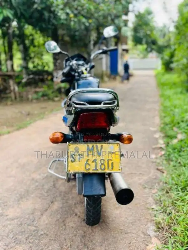 Bajaj CT-100 2006 Motorbike (Used)