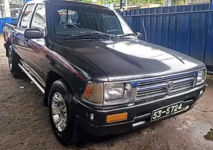 Toyota LN 85 1993 Pickup (Used)