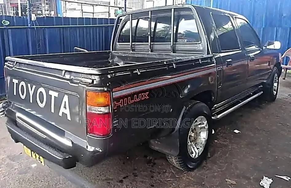 Toyota LN 85 1993 Pickup (Used)