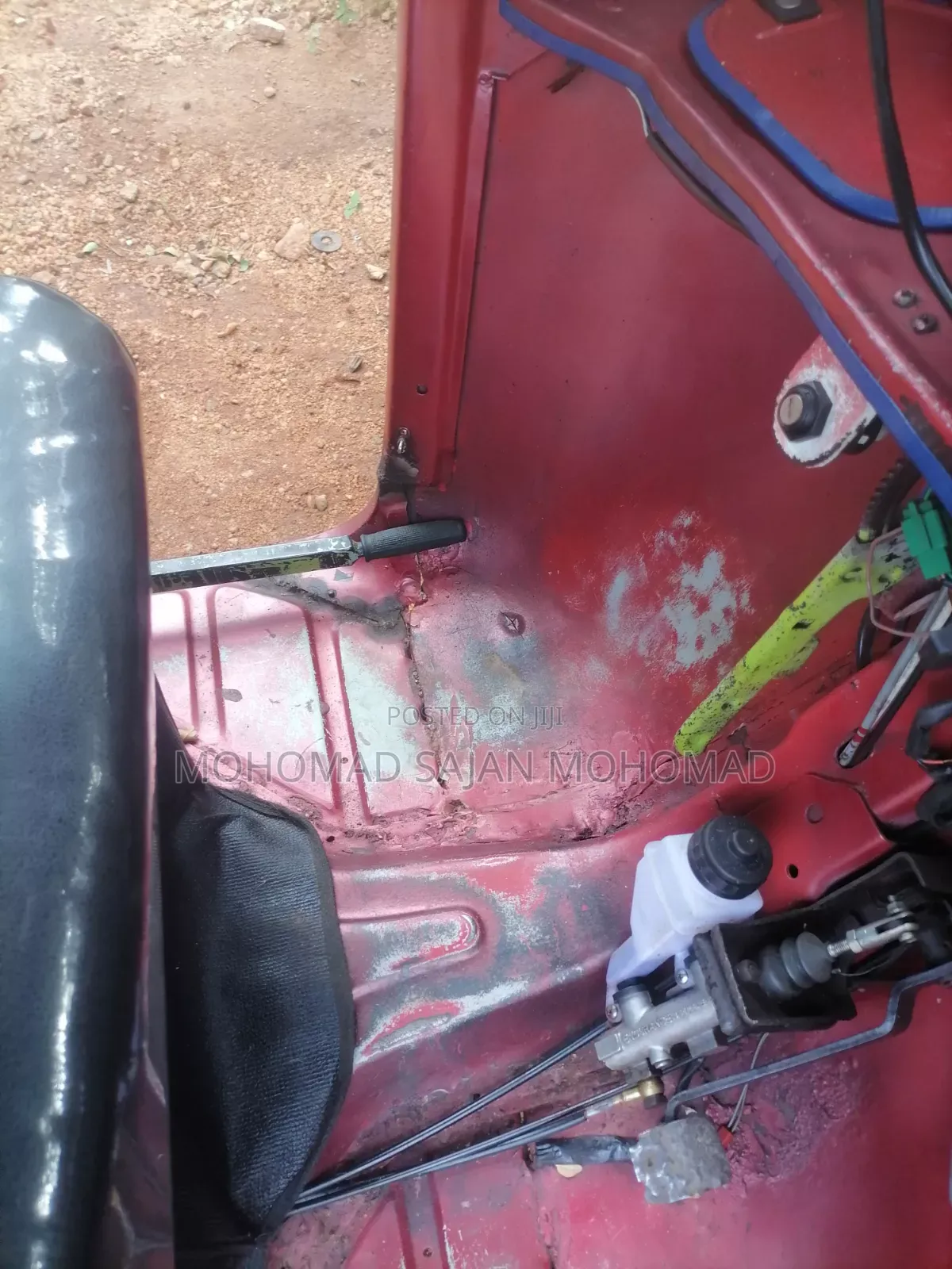 Bajaj RE 2003 Red