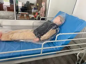 Hospital Bed / Patient - Adjustable Manual